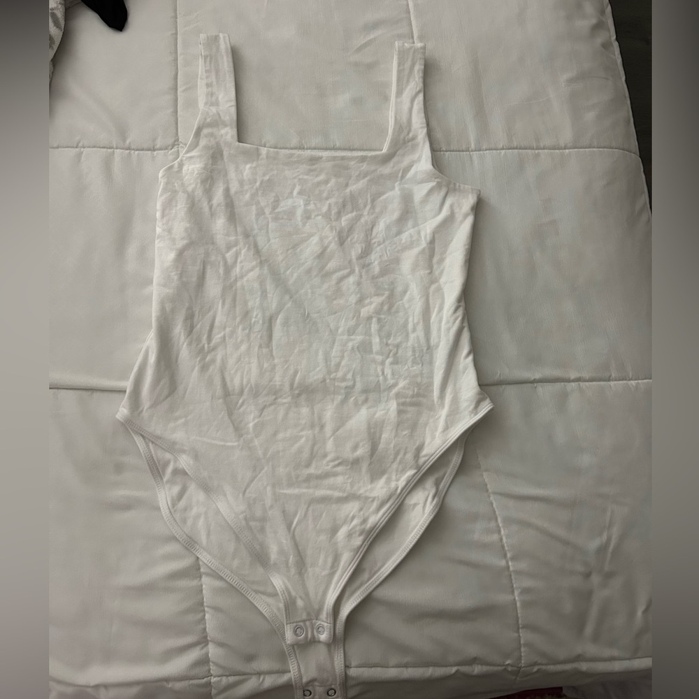Old navy bodysuit